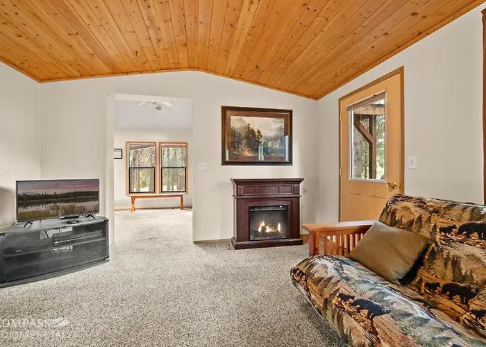 Willamette Pass Inn & Chalets